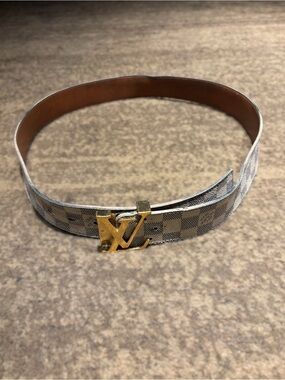 Authentic Louis Vuitton Damier Azur LV Belt Size 90/36